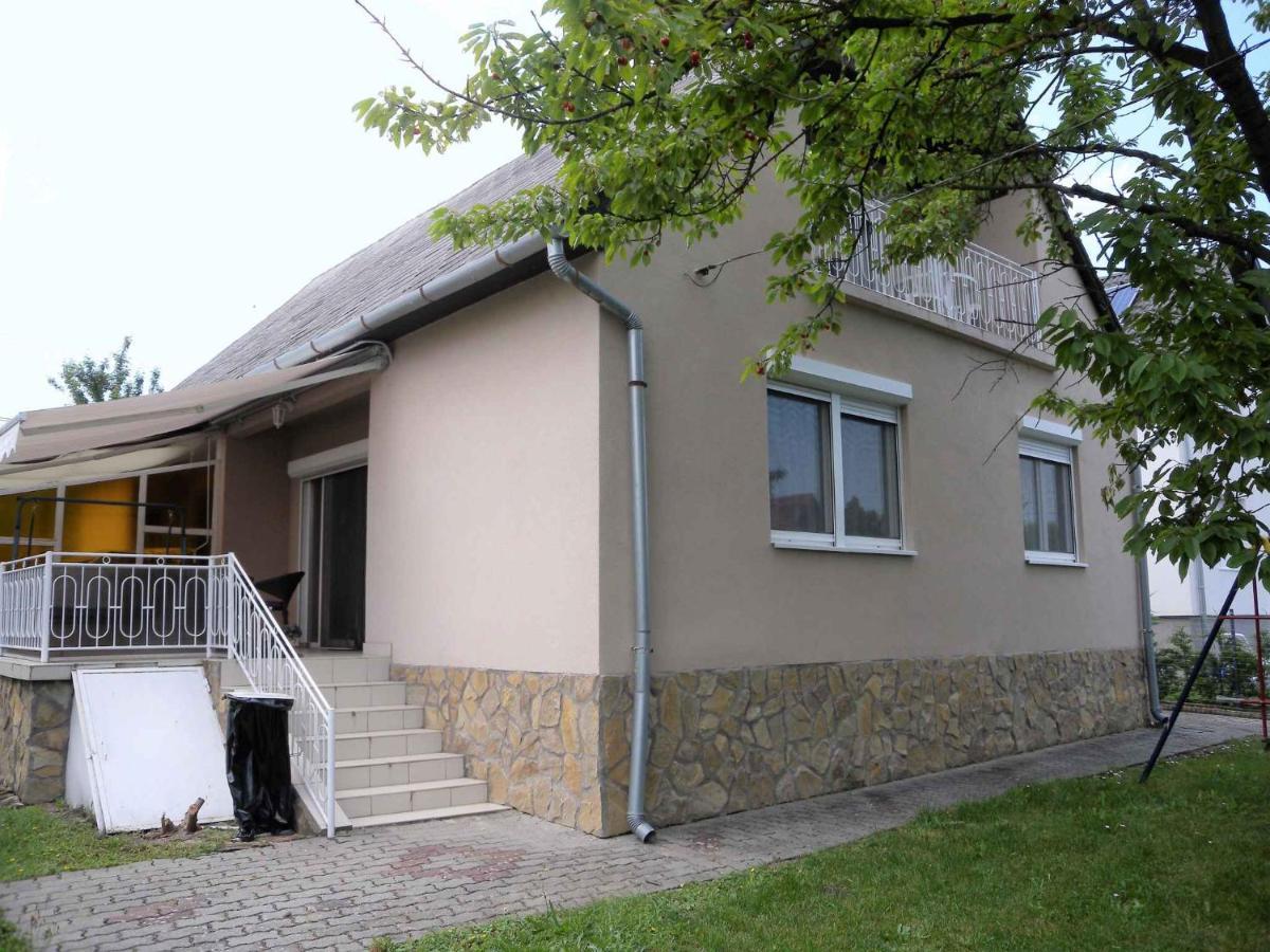 Holiday Home In Fonyod/Balaton 38001 Eksteriør billede